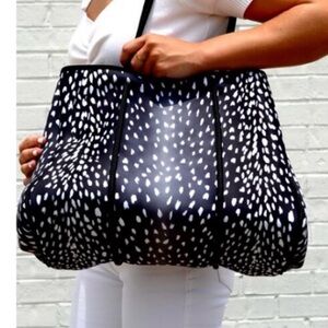 Parker & Hyde Neoprene Tote Bag  & Cosmetic Case